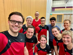 ...oder ehrlich gesagt, wir konnten uns eine derart dicke Scheibe abscneiden bei diesem Trainig, dass wir  auch gleich mit beiden Mannschaften unsere nchsten Spiele gewannen!